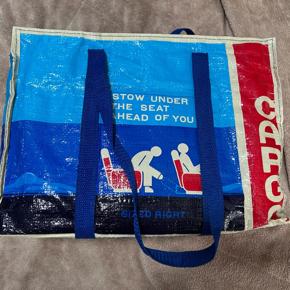 Retro cargo airplane bag